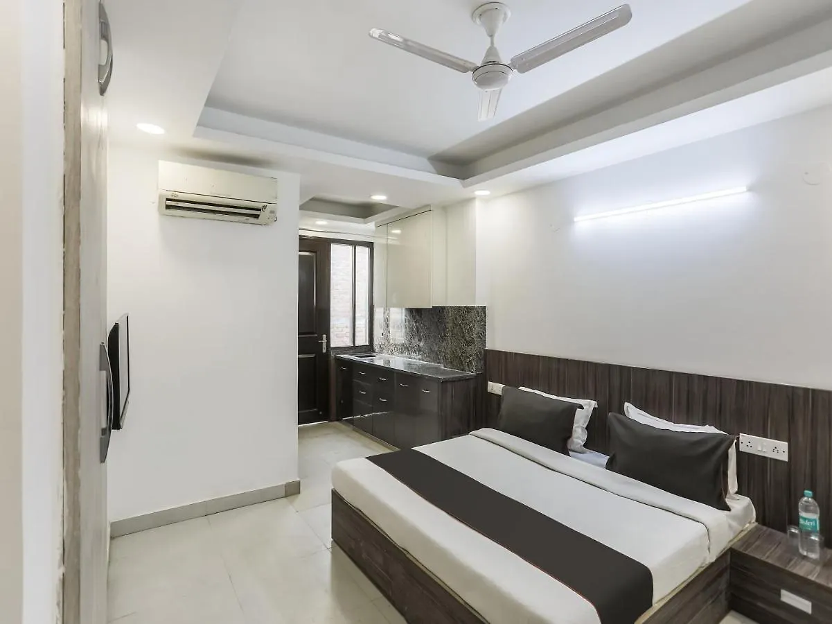 Capital O 85585 The Arjun Hotel Gurgaon